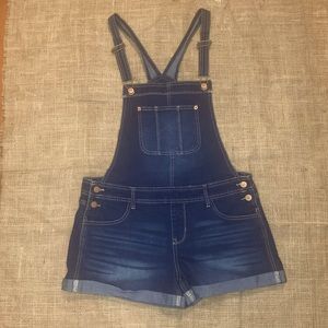 No Boundaries, Relaxed Fit, Denim Shortalls, Size: L 11-13